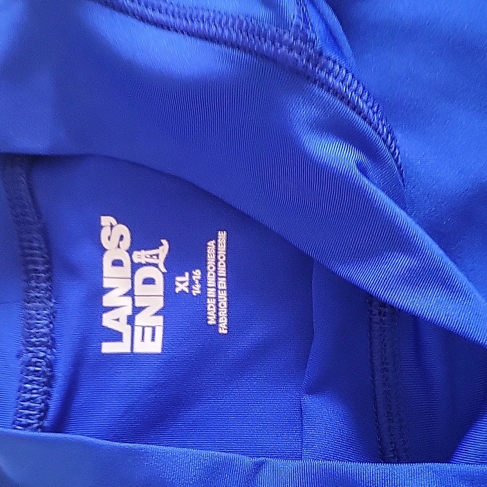 Lands' End Blue Rash Guard And Board Shorts - Picture 6 of 6